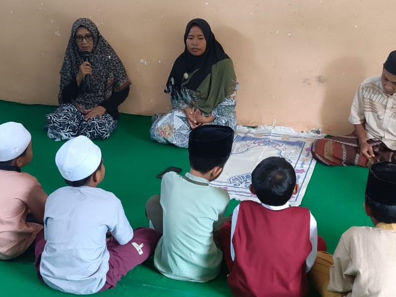 Kegiatan Jum’at Manis di SDN 2 Curahkalak pada tanggal 25 Februari 2026